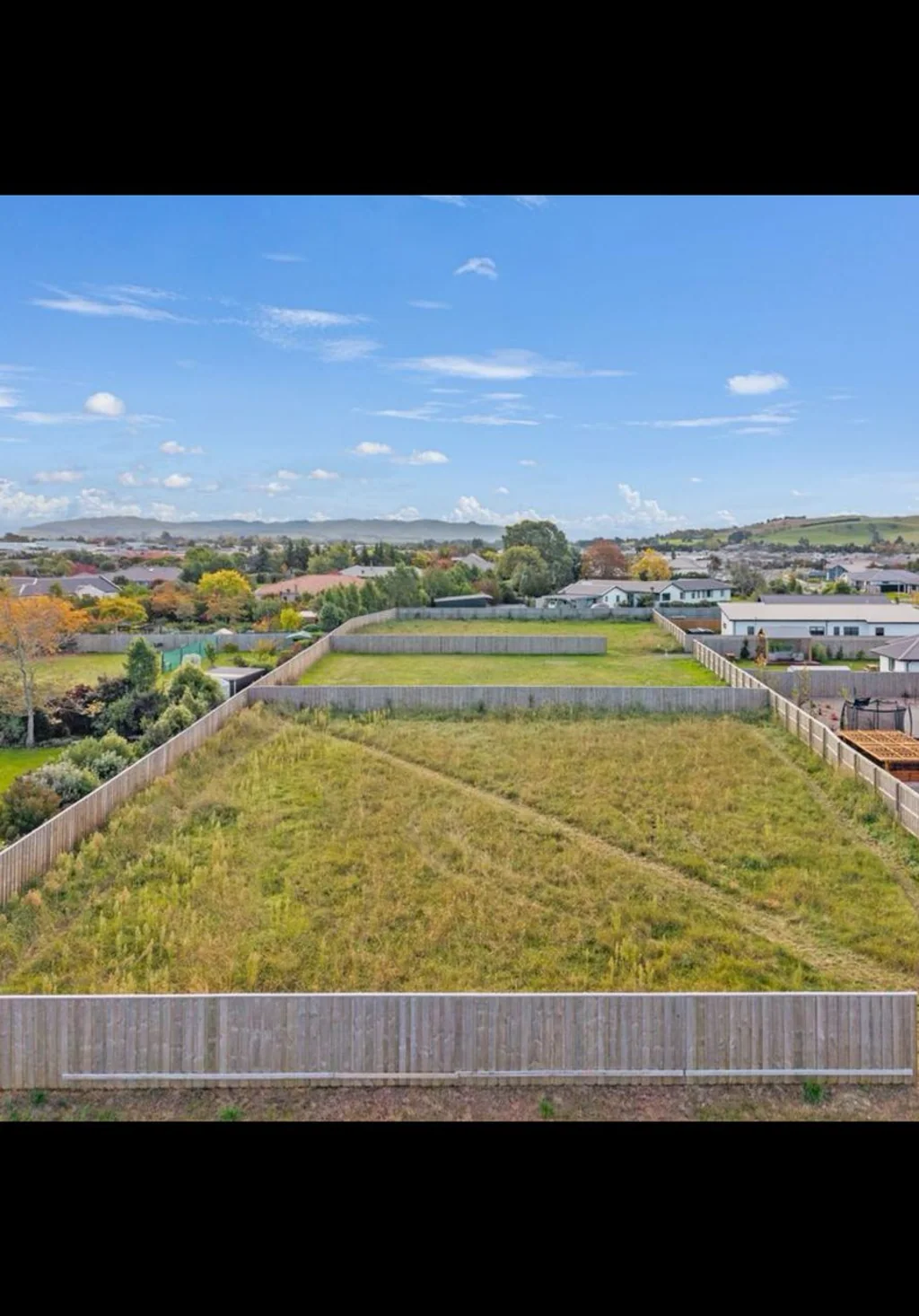 Amberley * Under  Contract * This Large Premium Section