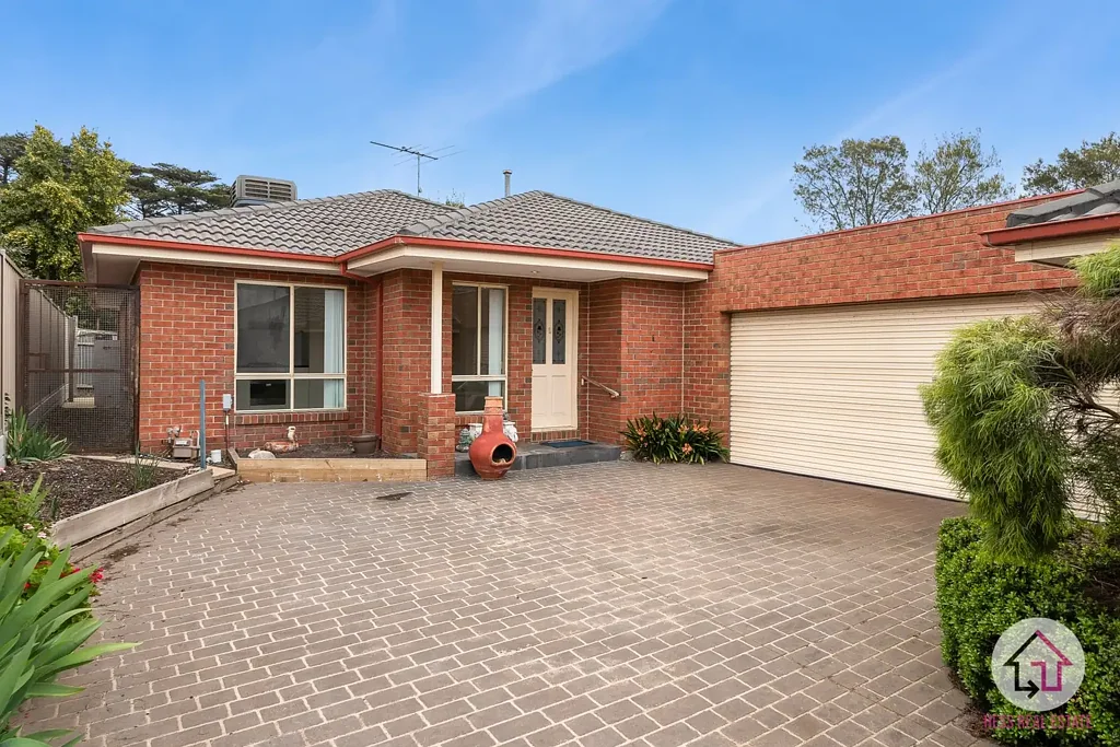 Kilmore 3Kwarto THREE BEDROOM UNIT WITH EXCELLENT PRESENTATION
