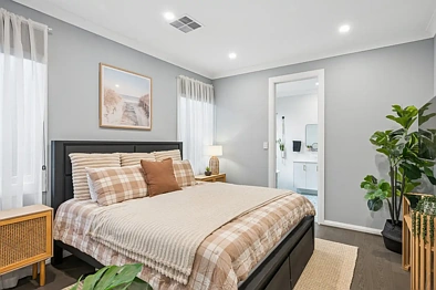 Kwarto - 80 Newenham Parade, Mount Barker, SA 5251