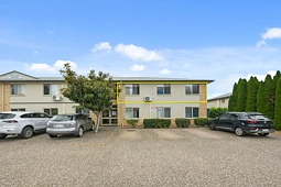 5/5-7 Uniplaza Court, Kearneys Spring