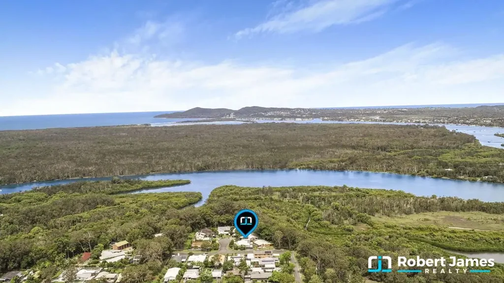 2 River Edge Court, Tewantin, QLD 4565