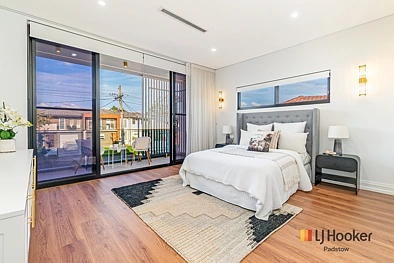 1A Wall Avenue, Panania, NSW 2213, 5 slaapkamers, 4 badkamers, Apartment