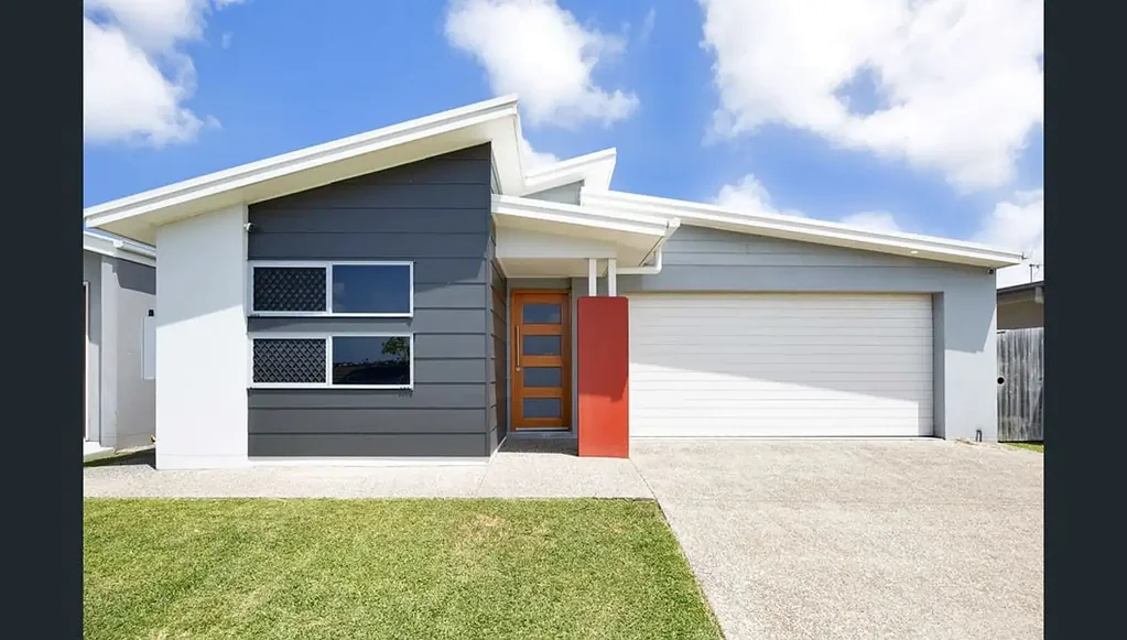 APPLY ON LINE REAL ESTATE.COM.AU - DRIVE PAST PROPERTY - INSPECTIONS TBA