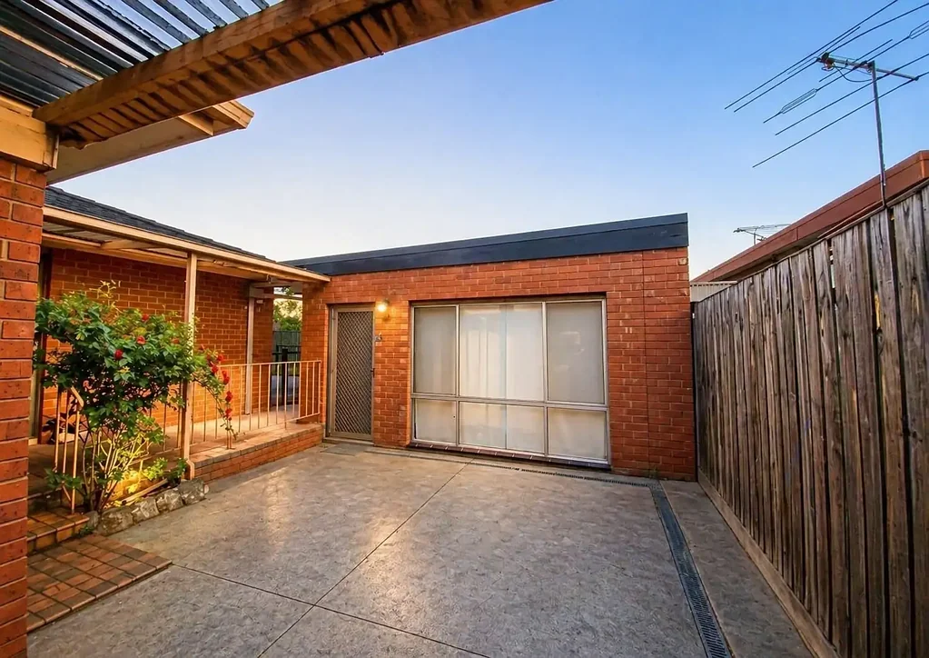 Spacious 1 Bedroom Unit