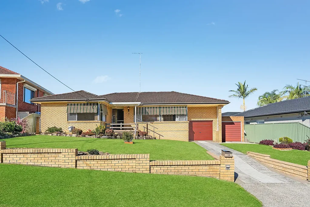 13 Enid Avenue, Roselands, NSW 2196