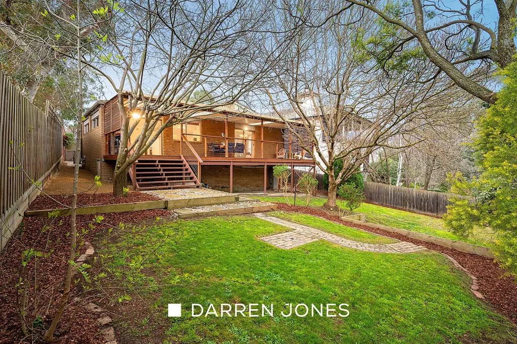 Viewbank 3 Bedroom A Lifestyle Of Family Convenience In The Coveted College Zone
