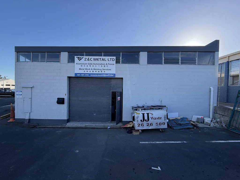 Pakuranga Heights Affordable Pakuranga industrial with road frontage