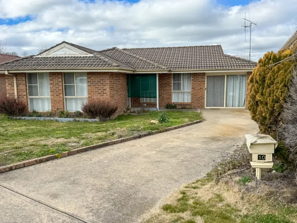Blayney 3房  Well Presented Three Bedroom Home Close to Blayney CBD