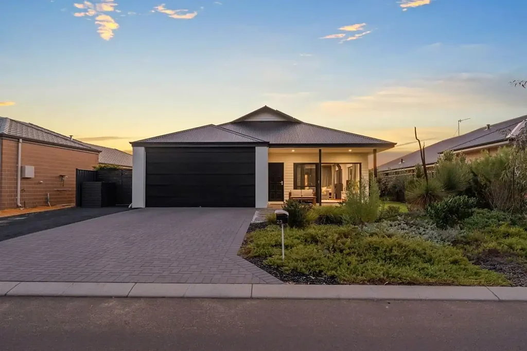 Dunsborough 4房  Refined South West Living!