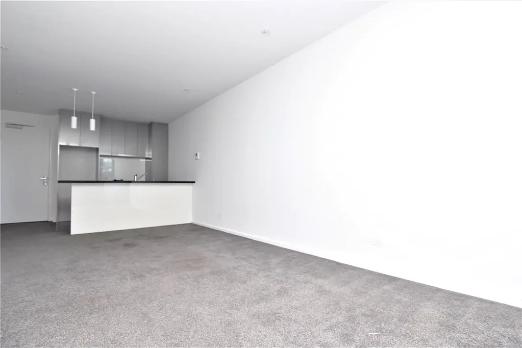 Spacious Apartment with great views! - Fully Furnished