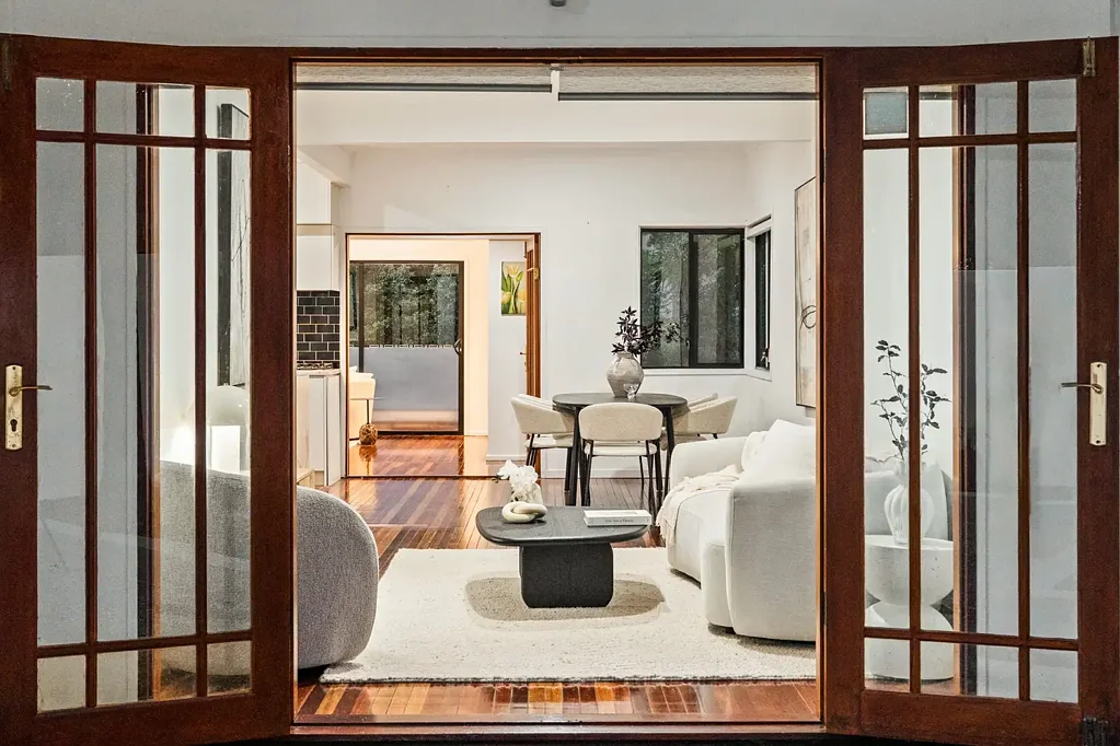 St Lucia 3Moenga Versatile Family Home in St Lucia