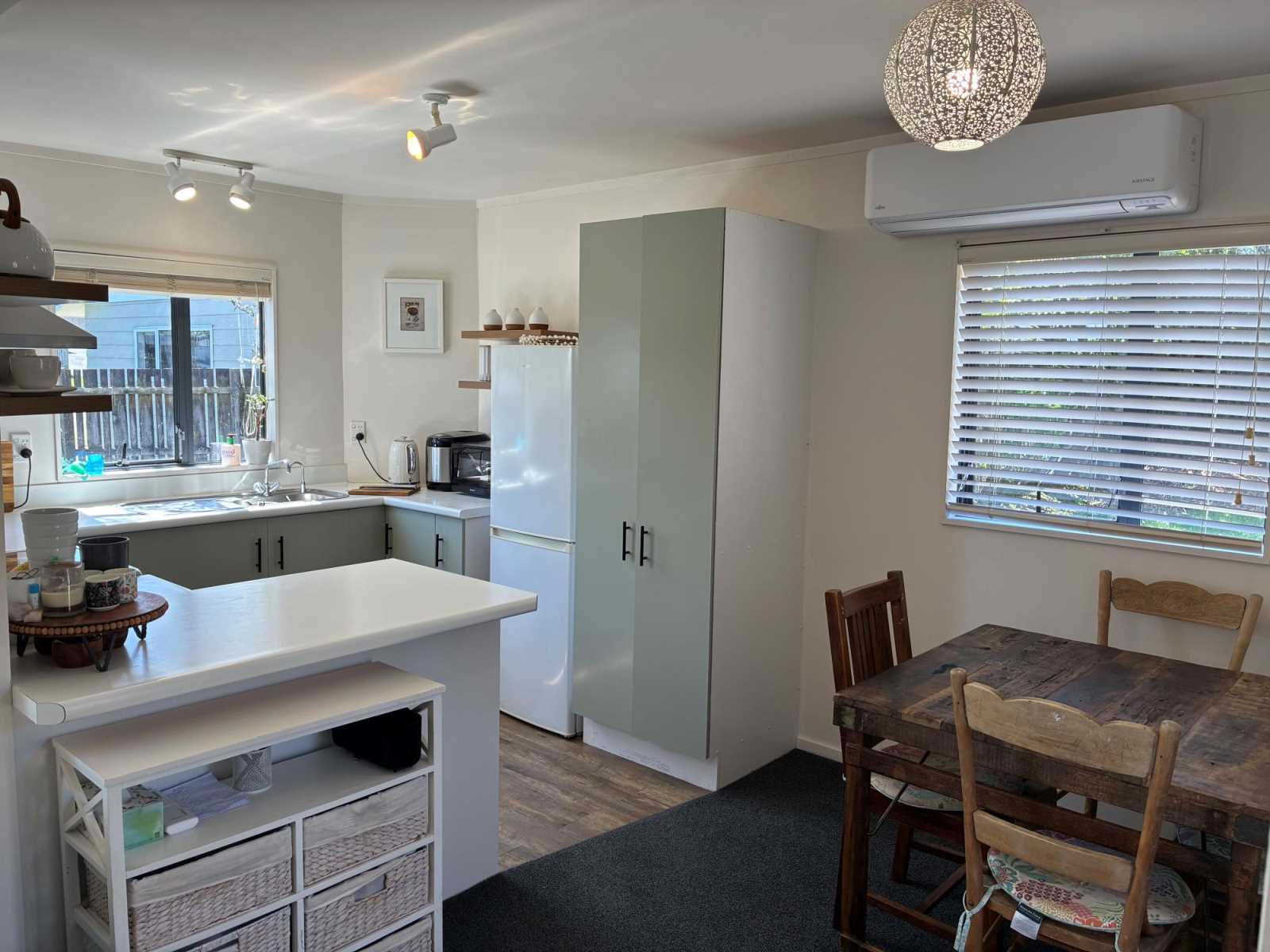 House 5, 17 Brandon Road, Manly, photo 3