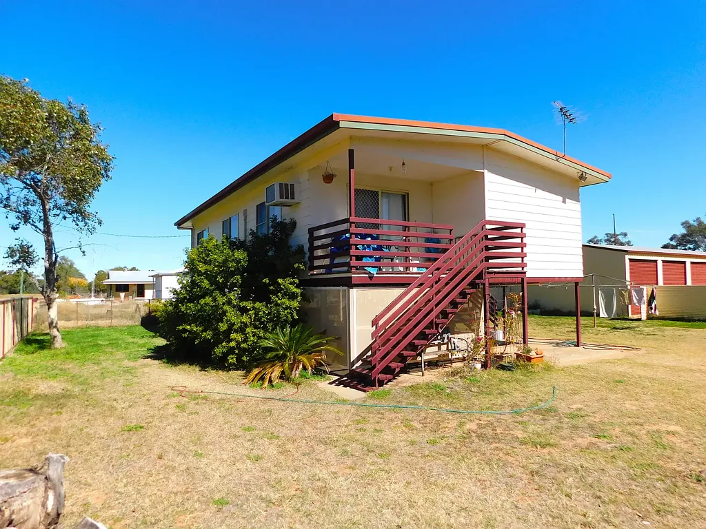 Charleville 3 Bedroom Old Cunnamulla Road