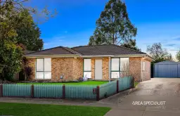 73 Courtenay Avenue, Cranbourne North