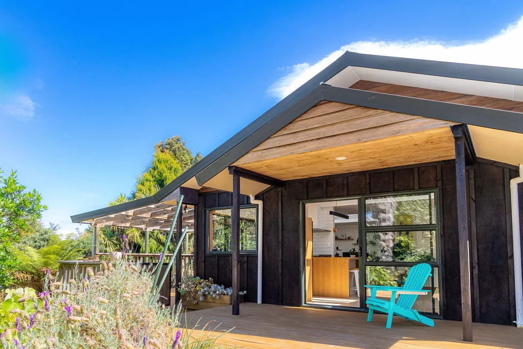 Raglan 3 Bedroom Beautifully renovated with space to grow