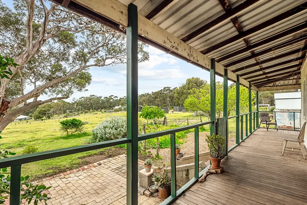 Margaret River 5Zimmer Quintessential Margaret River property steeped in history