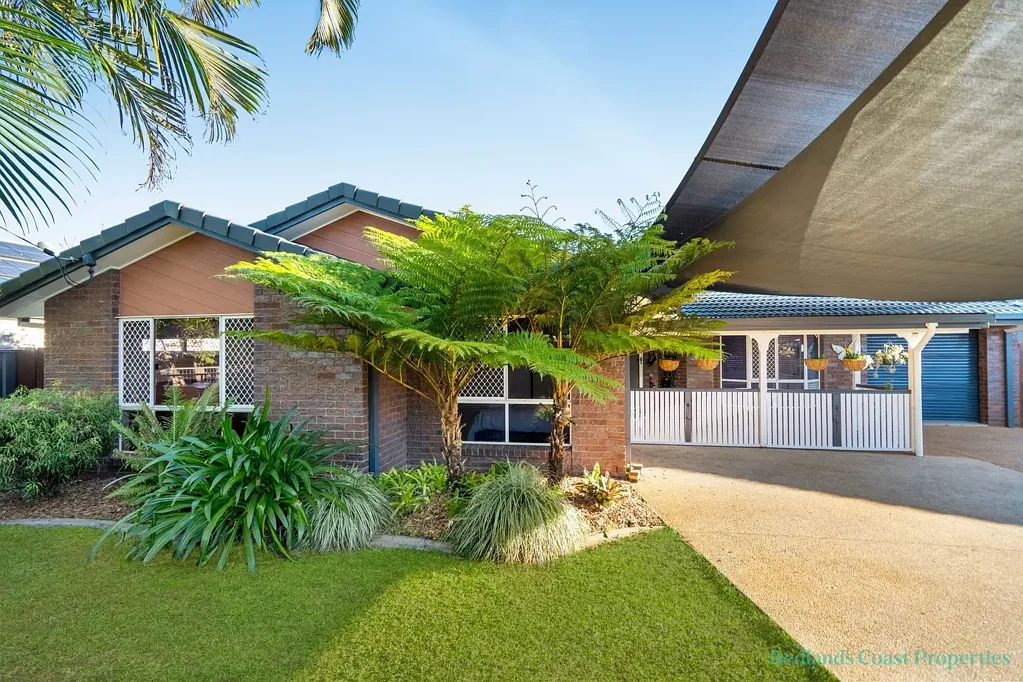 Victoria Point 4Moenga Bayside Living