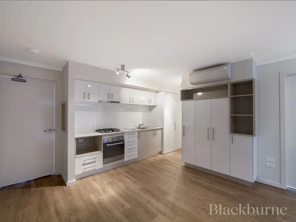 MODERN APARTMENT