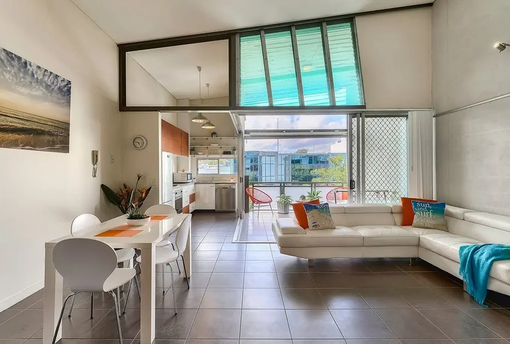 Fortitude Valley 2 Bedroom Urban Living with Style and Sophistication