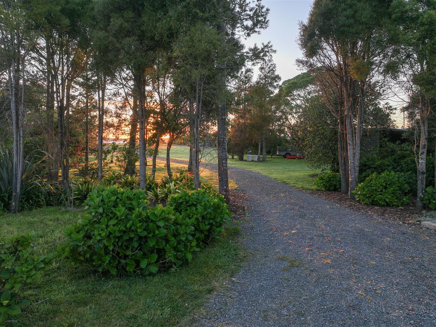 40 & 42 Waimanu Place, Point Wells, photo 2