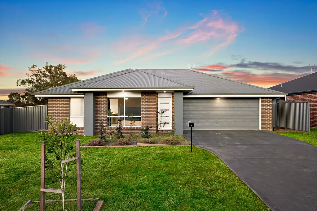 Cessnock 4침실 A Modern All-Rounder on the Edge of Wine Country