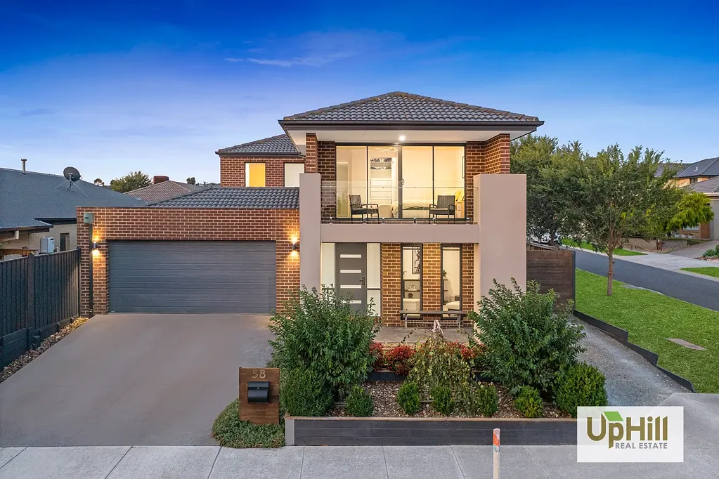 58 Elmtree Crescent, Clyde North, VIC 3978