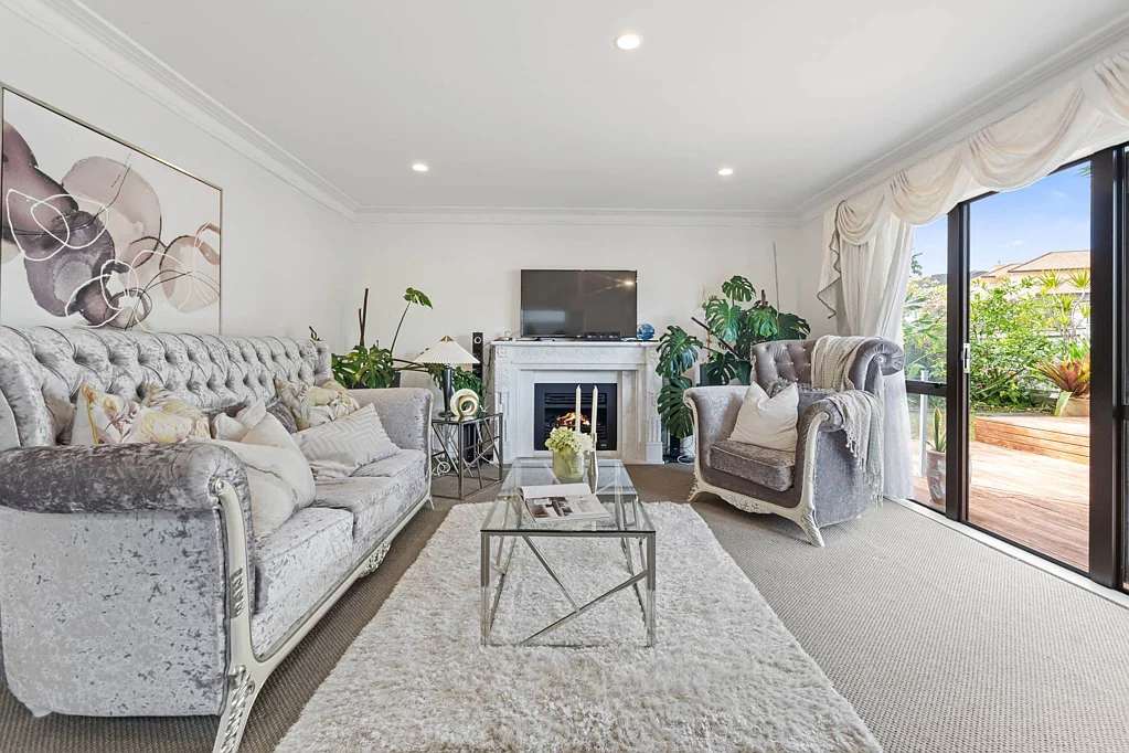 Pinehill 6房 惊艳空间+非凡气质！Rangi学区内，632m²转角地块，购物/餐饮/休闲娱乐皆便捷！ Amazing Space, Amazing Grace in Rangi Zone