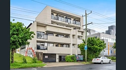 201/490 Elgar Road, Box Hill