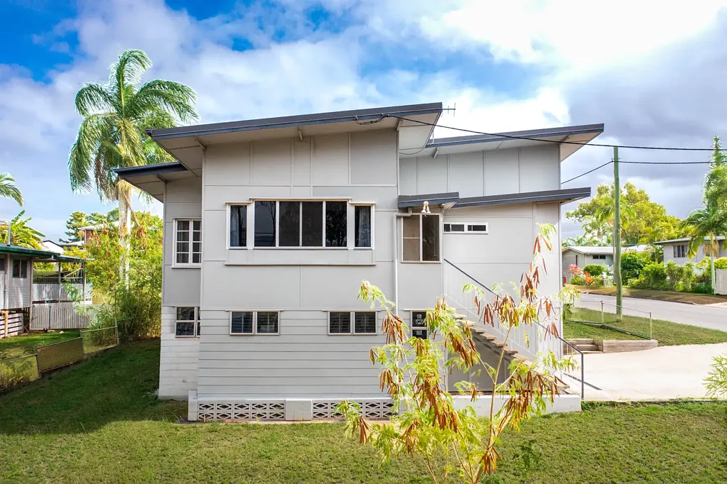 Kawana 3ห้องนอน Great Opportunity for the First Home Buyer or Investor!