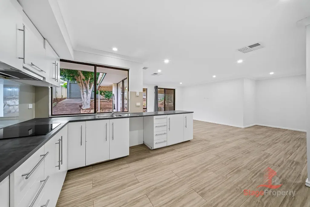 Parmelia 4कमरा BIG MODERN FAMILY HOME WITH MULTIPLE LIVING AREAS!