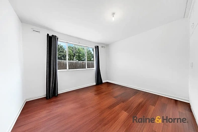 Kwarto - 2/118 Cuthbert Street, Broadmeadows, VIC 3047