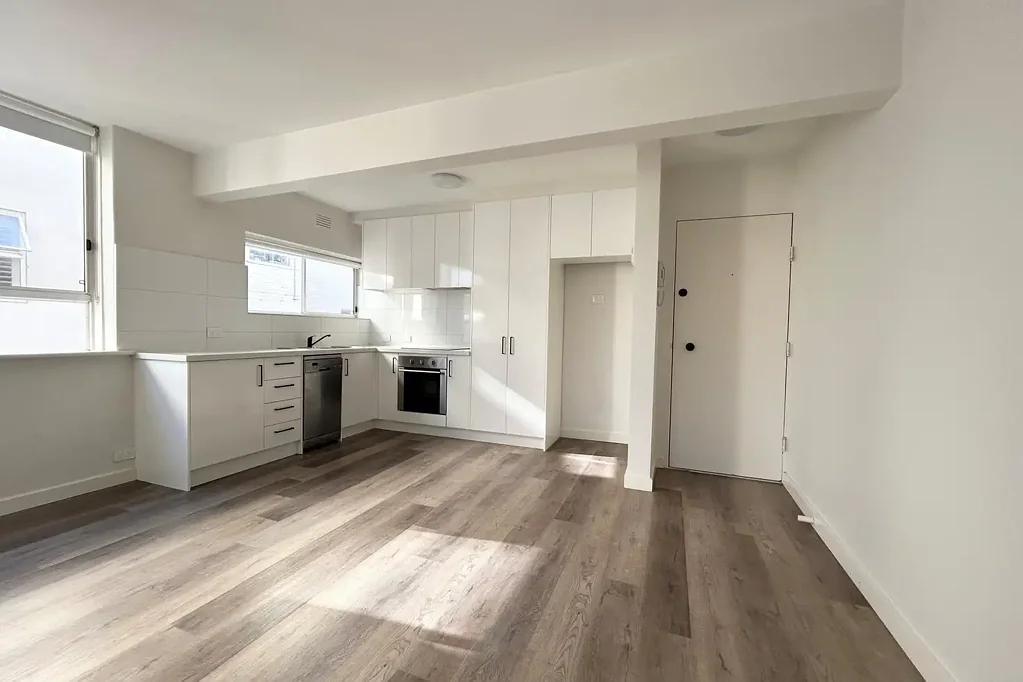One Bedroom Gem with Balcony
