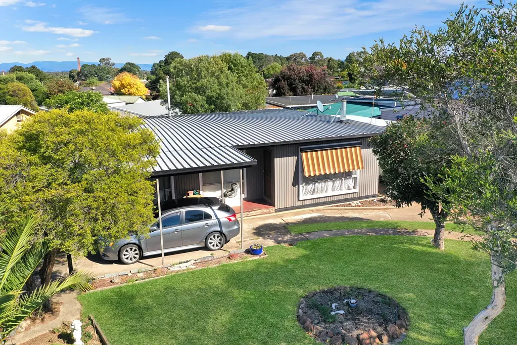 3 Bedroom with Workshop