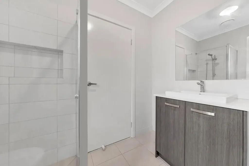 Truganina 5 Slaapkamer Living Excellence: A Modern 5-Bedroom Home in bustling heart of Truganina