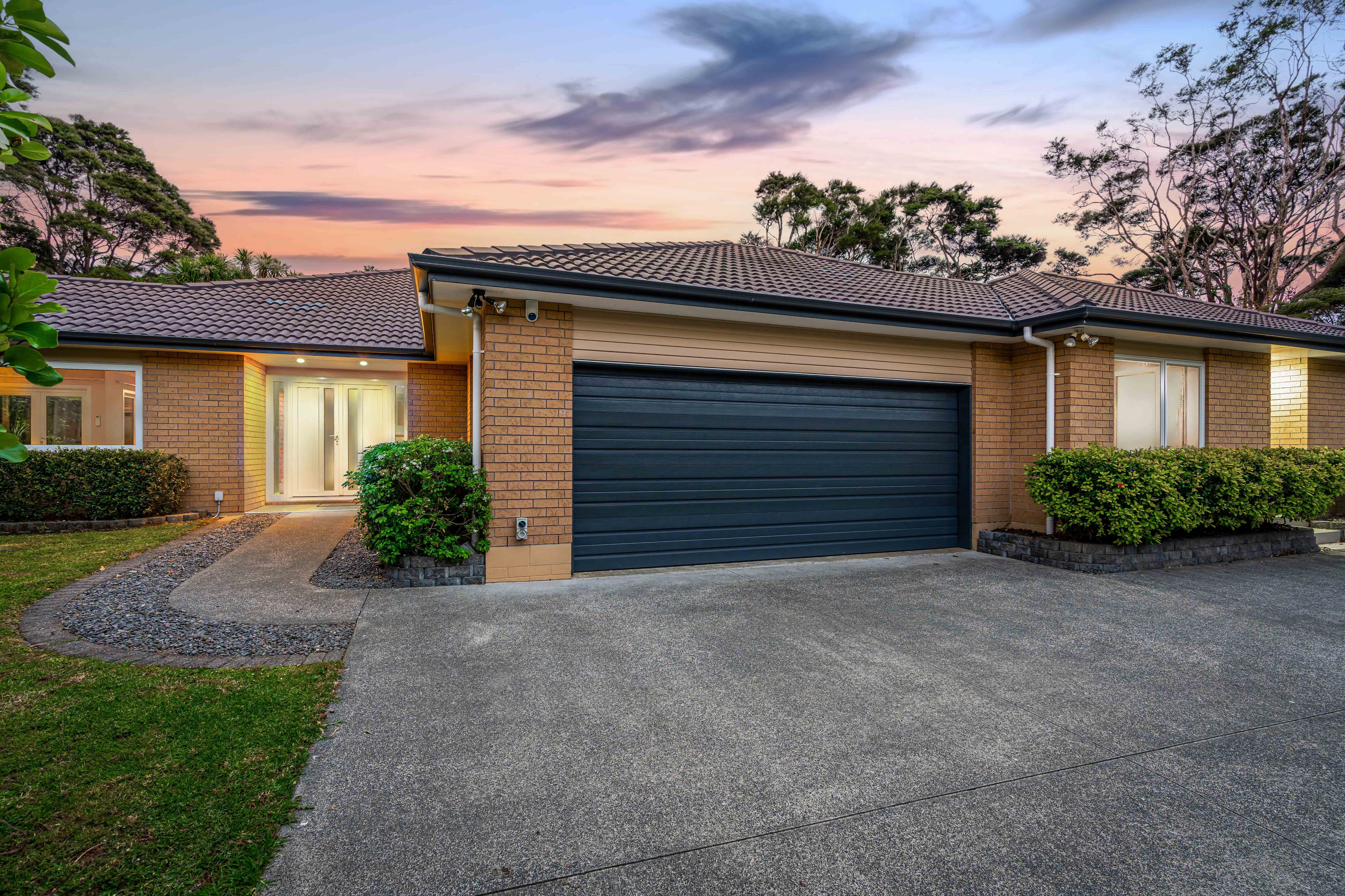 7a Kitewaho Road, Swanson, Auckland - Waitakere, 6 Bedrooms, 0 Bathrooms, Home & Income