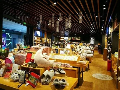 晨光文具2019年卖得不错，但它的大型零售店还是不赚钱