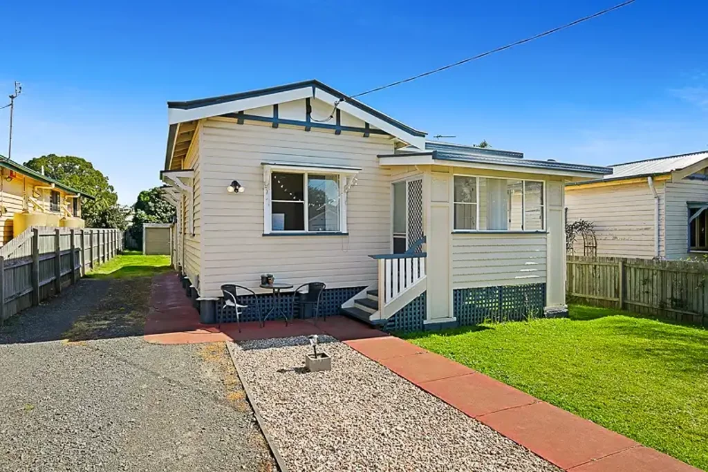 Timeless Style Meets Everyday Comfort in South Toowoomba