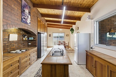 Latrobe 3房  Unique, functional design with space to move!