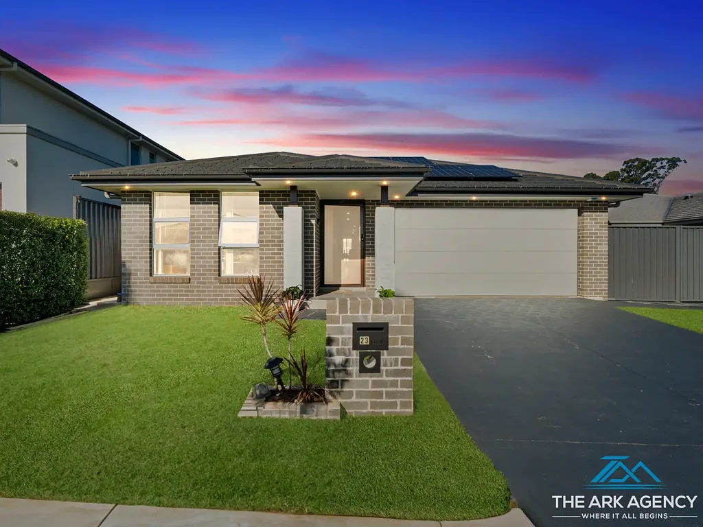23 Softwood Street, Spring Farm, NSW 2570