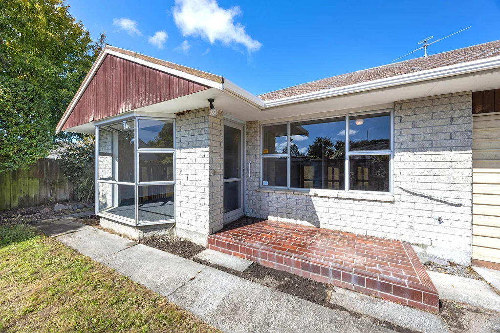 2/3 Hythe Lane, Saint Martins, Christchurch, Canterbury