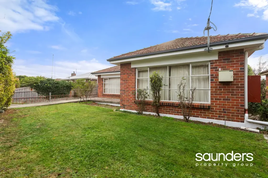 Riverside 3chambre Perfectly positioned - renovate or redevelop