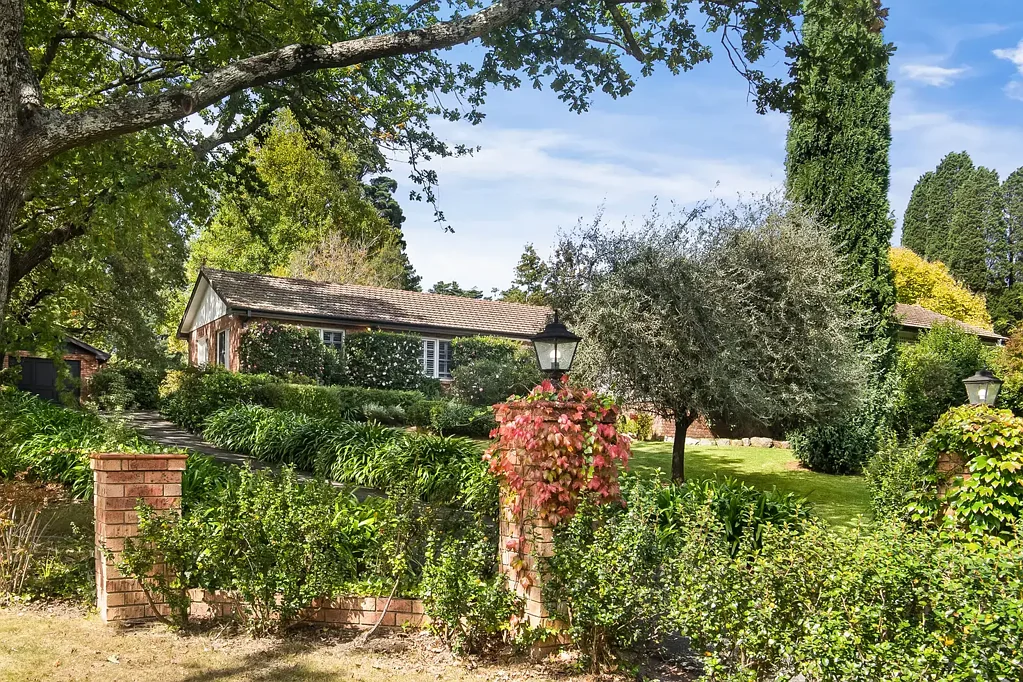 Burradoo 4બેડરૂમ Charming Burradoo/Bowral Hideaway – Private, Picturesque & Perfectly Positioned