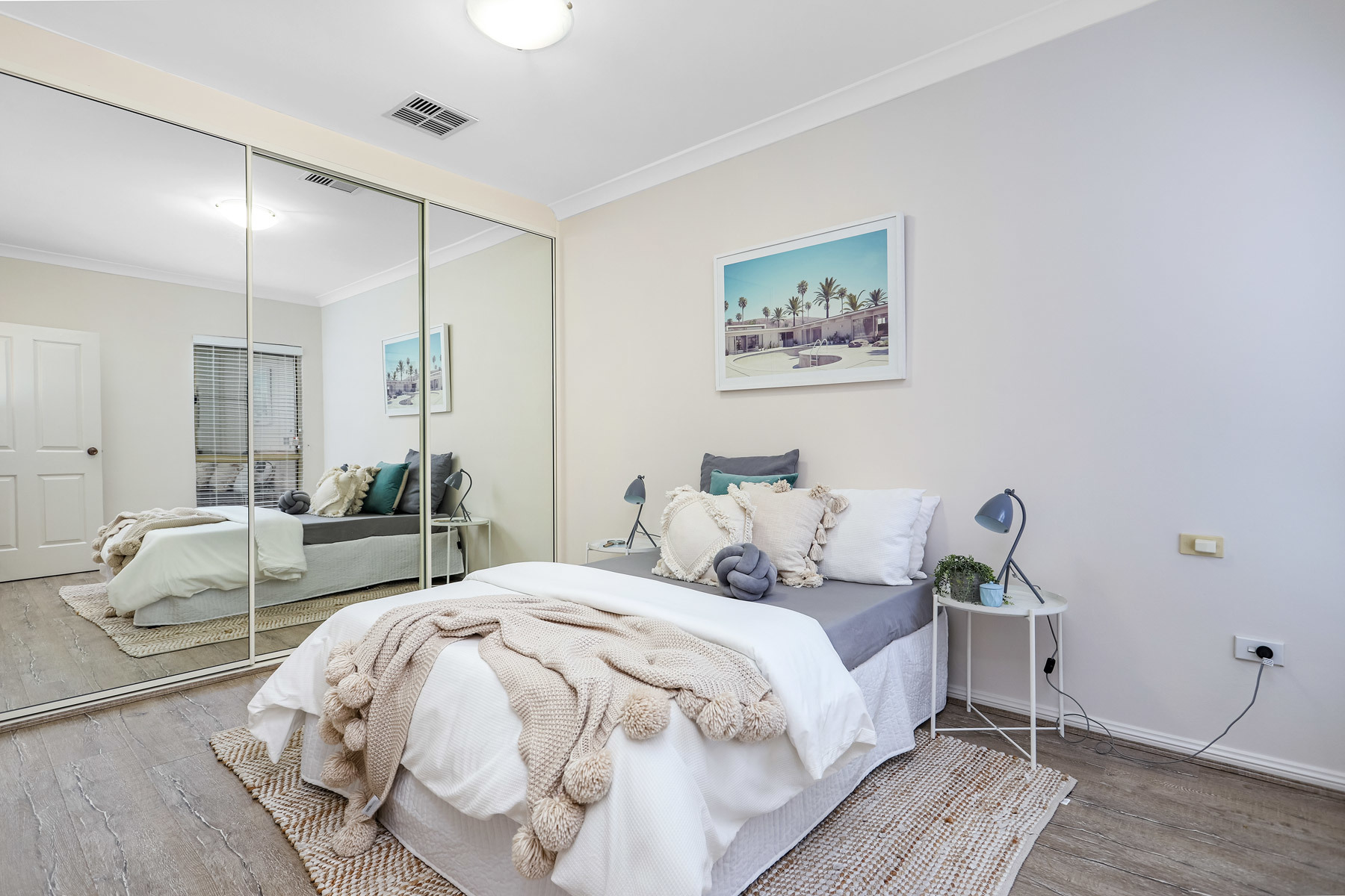 UNIT 5 139-145 TARGO RD, GIRRAWEEN NSW 2145, 0 chambres, 0 salles de bain, Unspecified