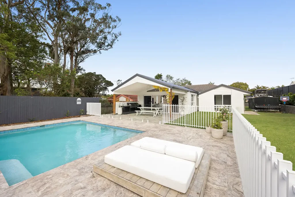 Buderim 4બેડરૂમ Easy-Care Buderim Living with a Backyard Made for Sunshine Coast Life