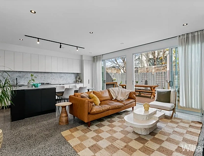 3/13 Farm Street, Newport, VIC 3015, 2 ਕਮਰੇ, 2 ਬਾਥਰੂਮ, Townhouse