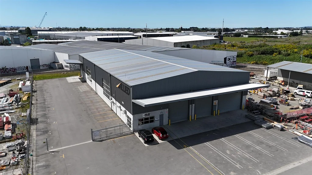 Hornby Hornby Warehouse Opportunity