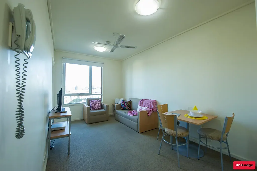 1/800 Swanston Street, Carlton, VIC 3053