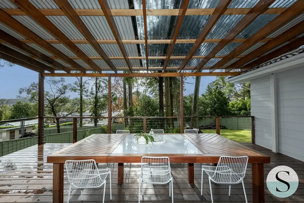 Rankin Park 3房  Space, Lifestyle & Future Upside, Two Living Areas, Huge Covered Deck, Leafy Yard & Side Access!