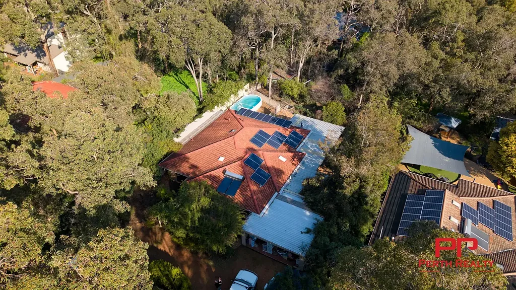 Roleystone 4房  Peaceful Bush Retreat on Half an Acre