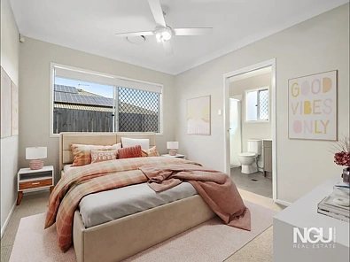 10 Stellar Street, Spring Mountain, QLD 4300, 3 Bedrooms, 2 Bathrooms, House